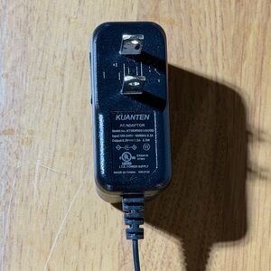 Kuantan KT05W050100USD 5V 1A AC Power Adapter